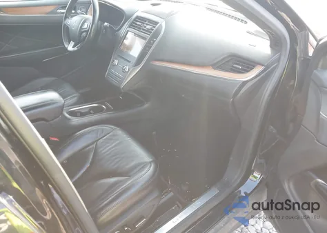 2017 Lincoln Mkc Select z USA, uszkodzony, nr VIN 5LMCJ2D92HUL08797